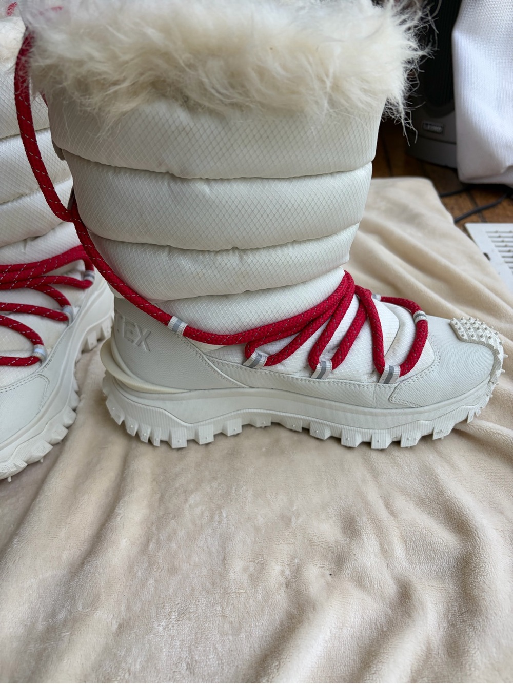 Moncler Trail Grip Apres’ High Snow Boots - Picture 4 of 14